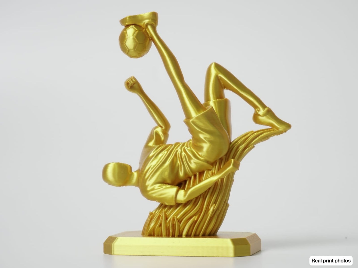 Elite Overhead- 20cm Football Action Figure in gold finish
