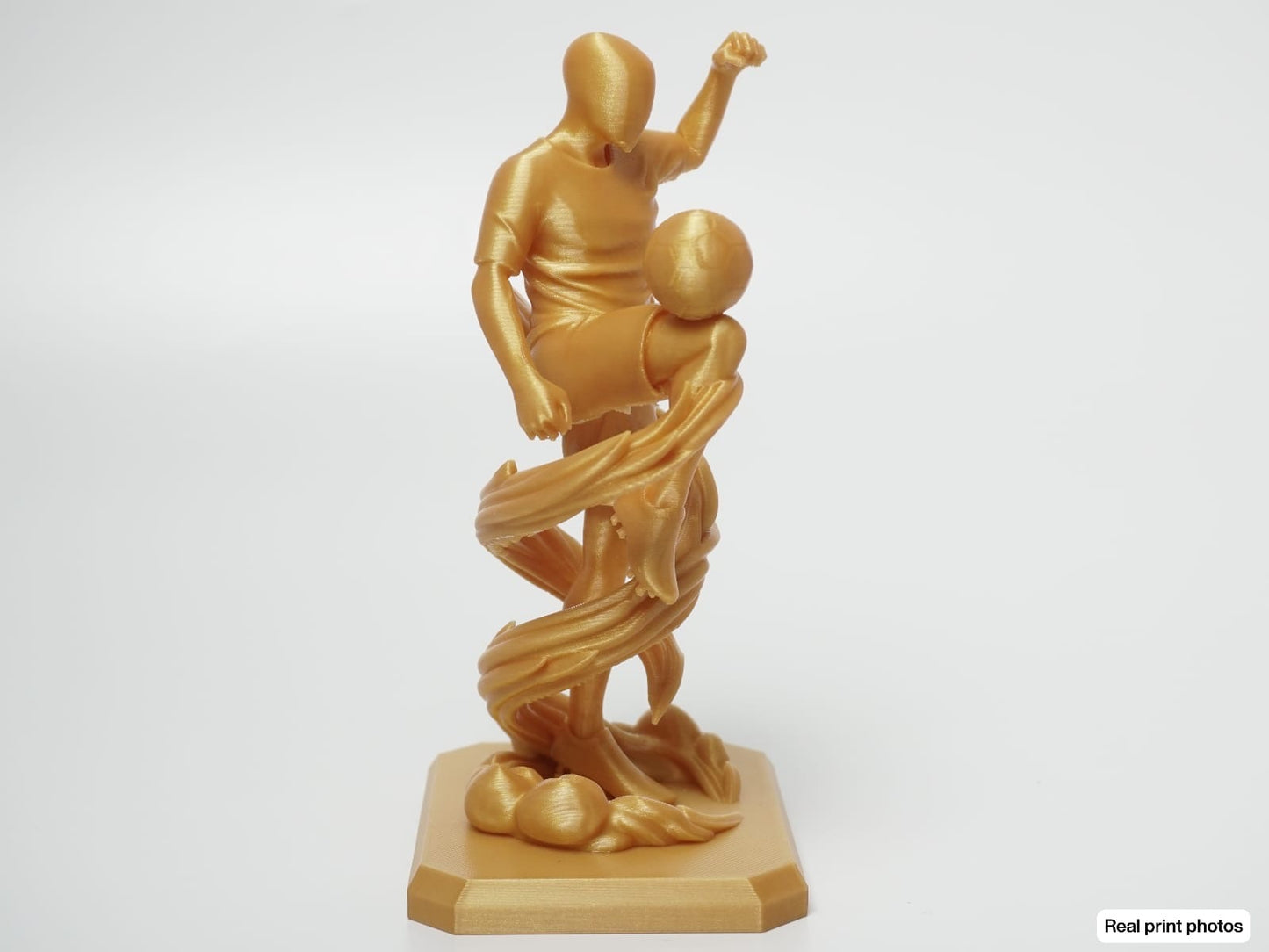 Elite Control- 20 cm premium Football Figure